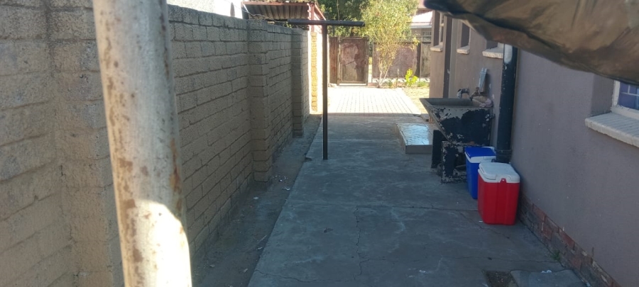 2 Bedroom Property for Sale in Zamdela Free State